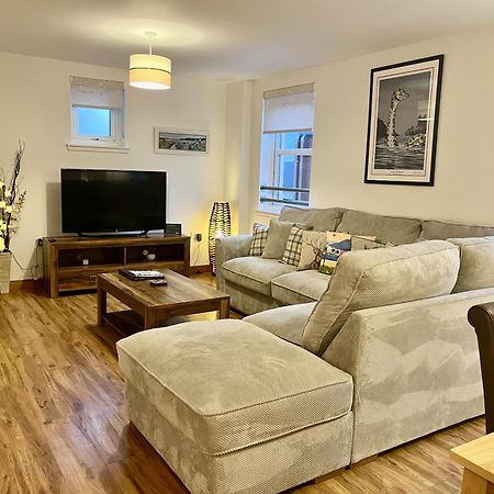 La Scala Inverness City Apartment Εξωτερικό φωτογραφία